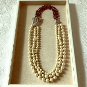 Stella & Dot Daisy 3 strand Pearls